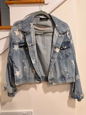 Star-Print Light Blue Denim Jacket - Women's Jean Jacket
